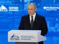 Putin zapowiada wzmocnienie sił w Arktyce