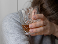 kobieta alkohol 