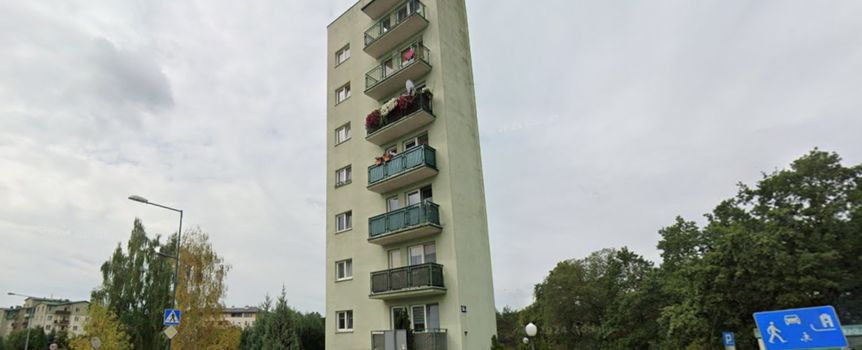 blok na ul. Odkrytej 55c w Warszawie