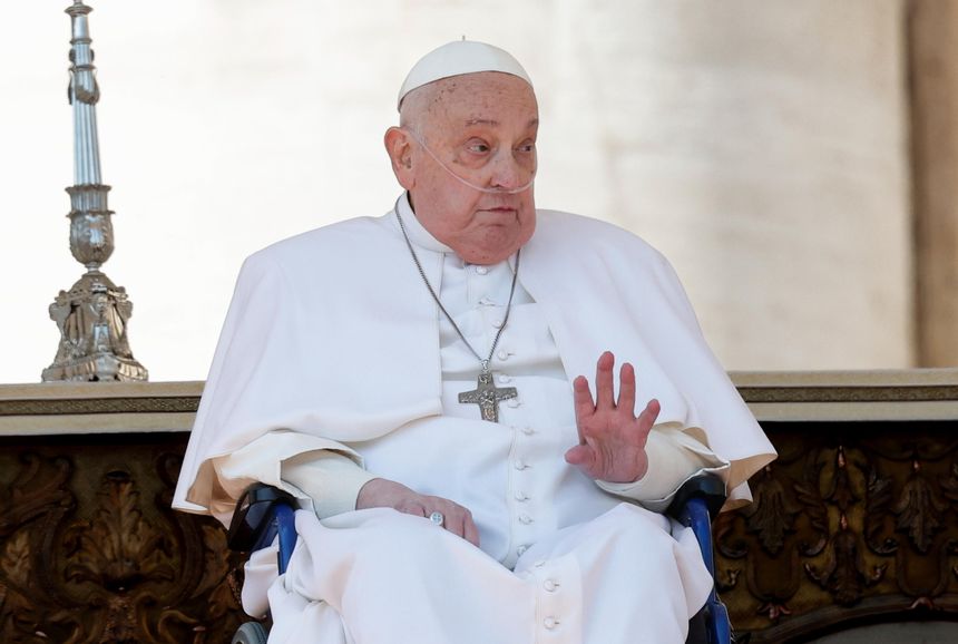 Watykan. Papież niespodziewanie spotkał się z wiernymi