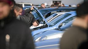 samochody na giełdzie