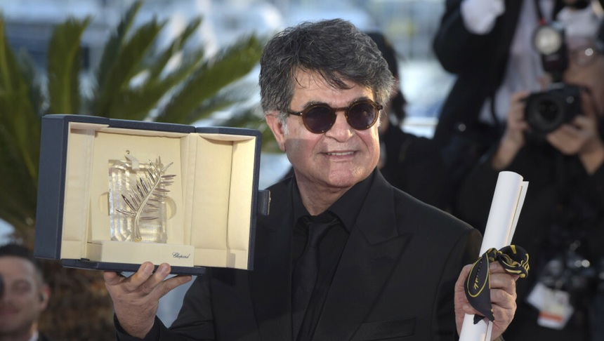  Jafar Panahi receives the Palme d'Or 