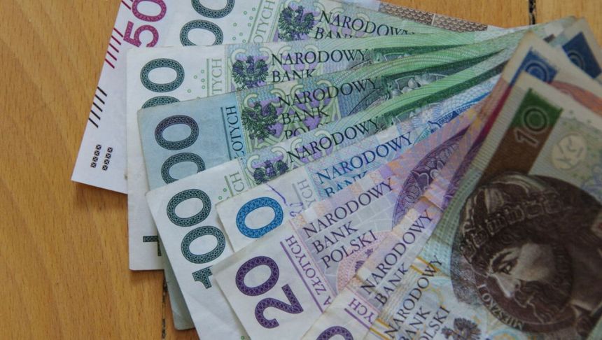 pieniądze z zasiłku pogrzebowego