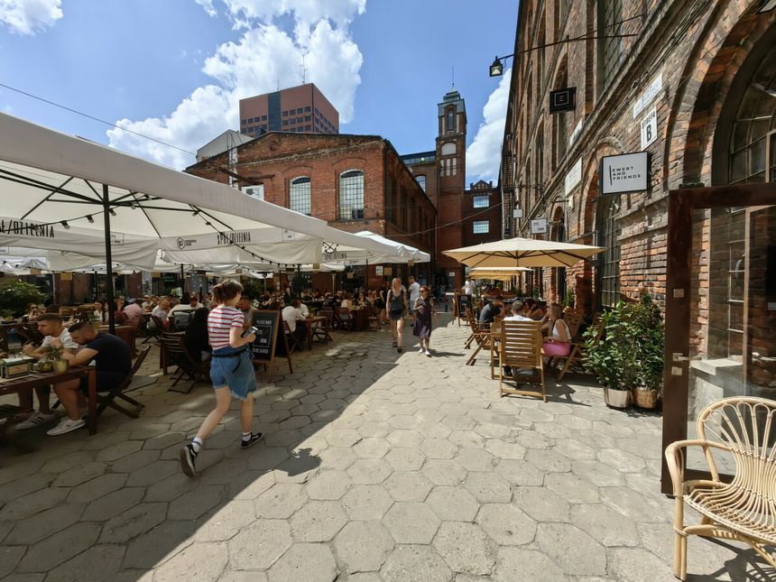 Off Piotrkowska, restauracja