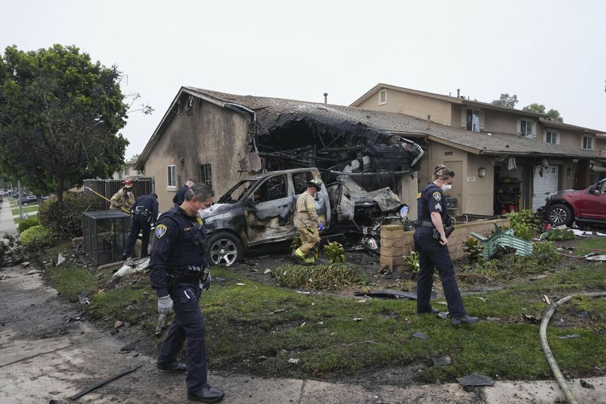 Mały samolot rozbił się w dzielnicy San Diego
