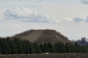 Nie będzie pomnika "Macierz Polonii" pod Krakowem