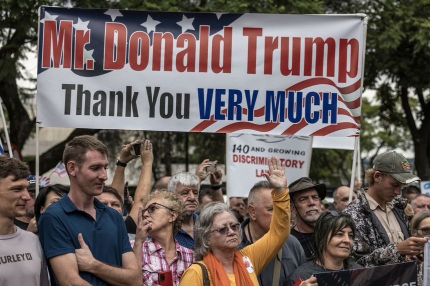 Mieszkańcy RPA wspierający prezydenta USA Donalda Trumpa