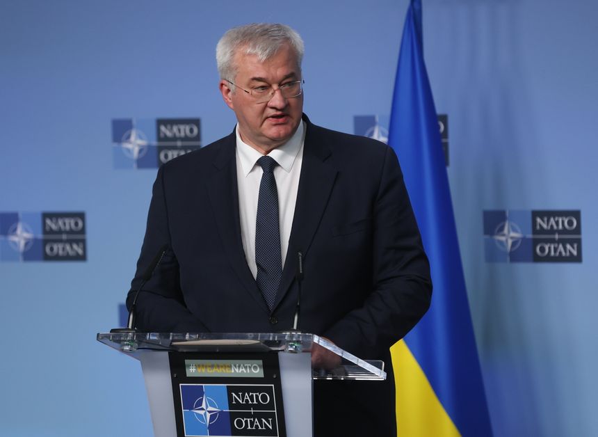 Ukraina: Rosja łamie warunki zawieszenia broni