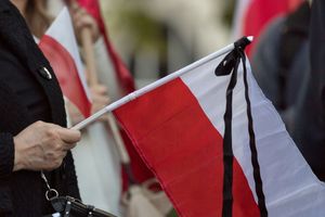 żałoba narodowa, opuszczona flaga