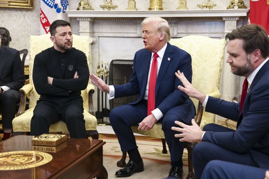 Wołodymyr Zełenski w trakcie spotkania w Bialym Domu