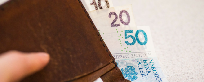 Pieniądze za opiekę nad chorym członkiem rodziny