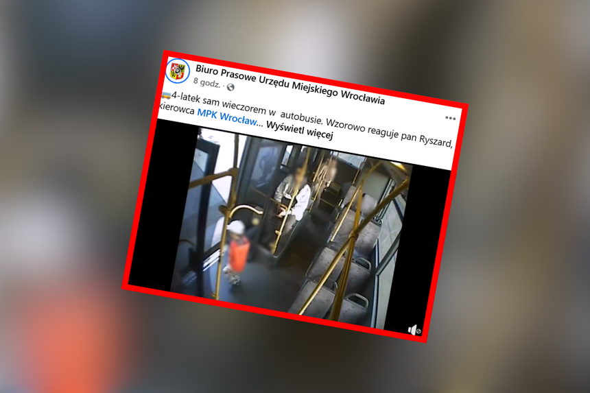 Chłopiec w autobusie
