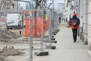 GUS ujawnia: w tych branżach dominuje umowa zlecenie