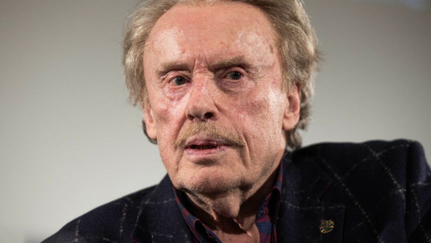 Daniel Olbrychski