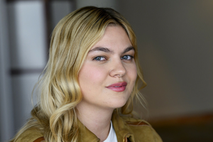 Louane - reprezentantka Francji w 69. Konkursie Piosenki Eurowizji