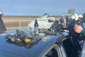 Policja udaremniła ustawkę pseudokibiców