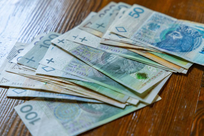 Kredyty będą tańsze? „Jest pole do obniżki stóp procentowych”