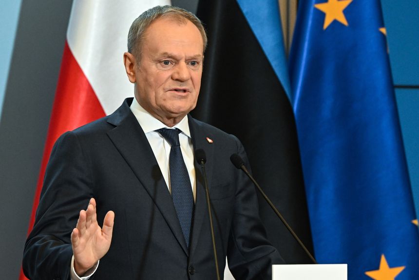 Donald Tusk ostrzega przed ingerencją w wybory