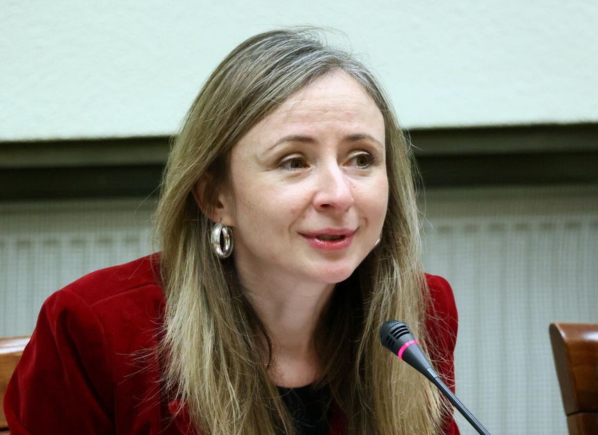 Agnieszka Dziemianowicz-Bąk