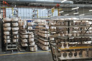 Niemiecki producent porcelany Rosenthal GmbH na skraju bankructwa