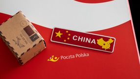 kopera z logo Poczty Polskiej i magnes "Chiny"