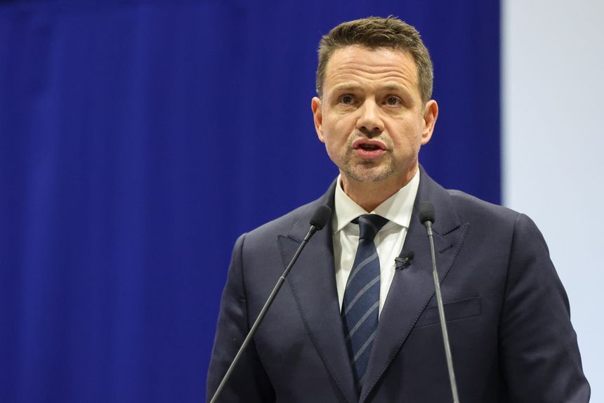 Trzaskowski ostrzega przed powrotem PiS