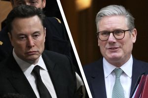 Amerykański miliarder Elon Musk, premier Wielkiej Brytanii Keir Starmer