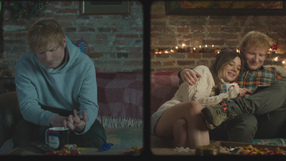 Teledysk do utworu "Under the Tree" Eda Sheerana 