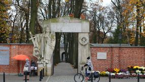 Cmentarz Stare Powązki w Warszawie - Brama św. Honoraty 
