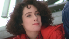 Kathy Hill w teledysku "Last Christmas"