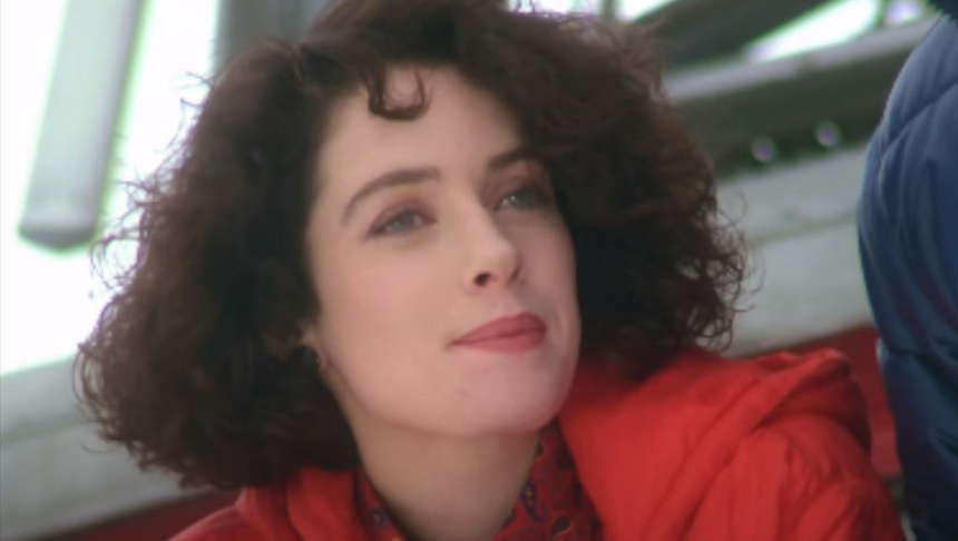 Kathy Hill w teledysku "Last Christmas"