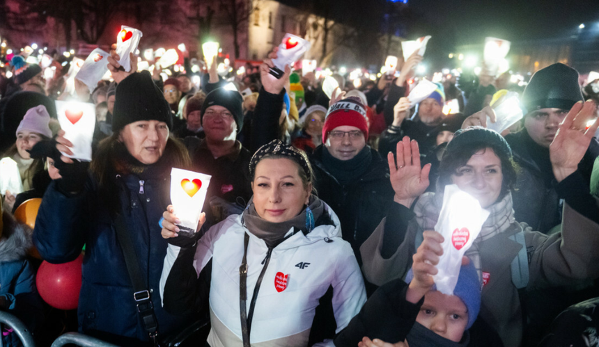 Światełko do nieba na WOŚP w Poznaniu
