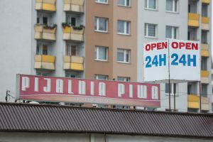 Polacy kupują więcej piwa, niż małpek