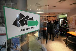 kolejka w urzędzie pracy