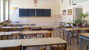 13. pensja dla nauczycieli: jakie są warunki?