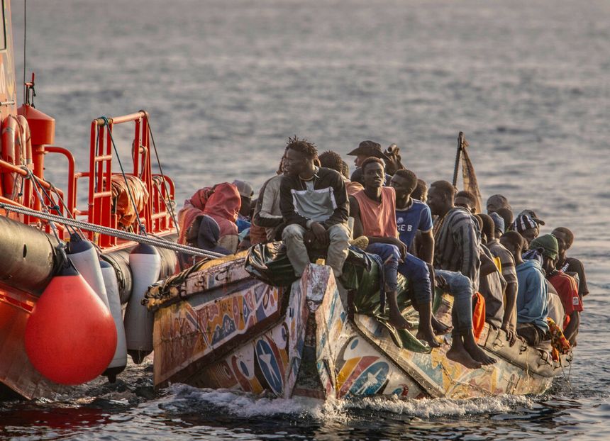 W pontonie z migrantami urodziło się dziecko
