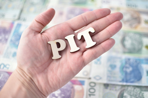 PIT 2025