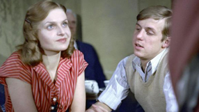 Kadr z serialu "Dom"