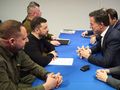 Prezydent Ukrainy Wołodymyr Zełenski i sekretarz generalny NATO Mark Rutte, 9 stycznia 2025 r.