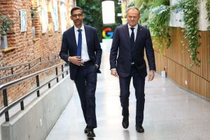Sundar Pichai, Donald Tusk