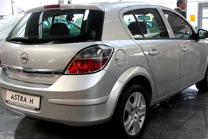 Opel Astra H