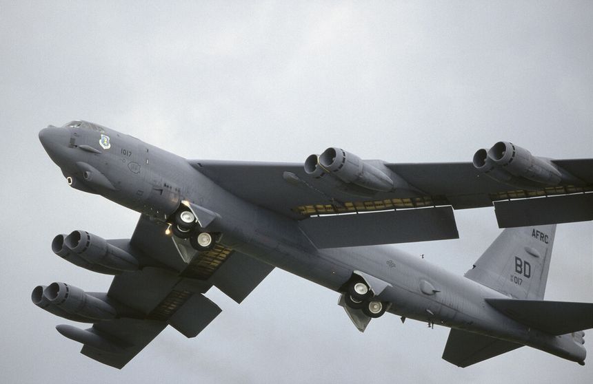 b 52