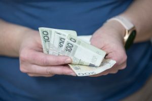 800 plus na 2025 rok: do kiedy trzeba składać wnioski?