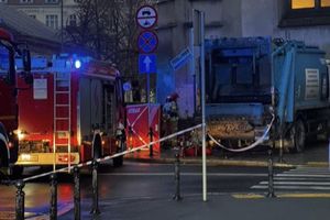 Wypadek z udziałem śmieciarki
