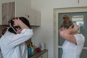 Ponad połowa medyków w Polsce korzystała z pomocy psychiatry