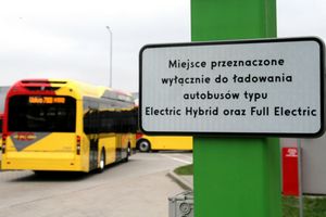 elektryczny autobus