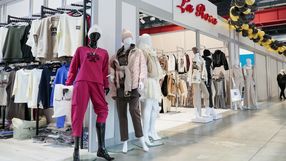 Centrum handlowe Modlińska 6D w Warszawie