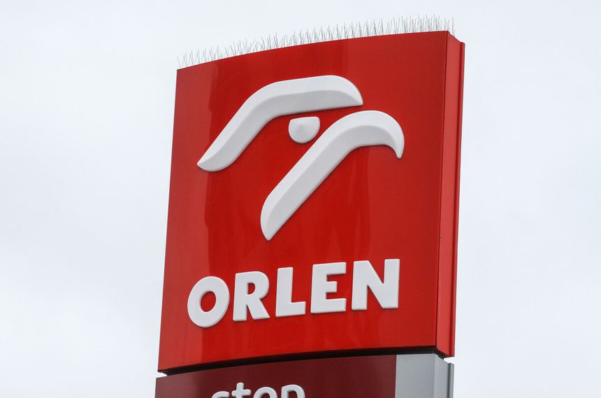 szyld Orlenu