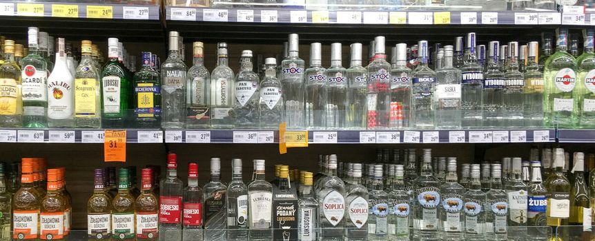 Rząd planuje zmiany w prawie dot. nocnej sprzedaży alkoholu