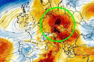 Mapa anomalii temperatury